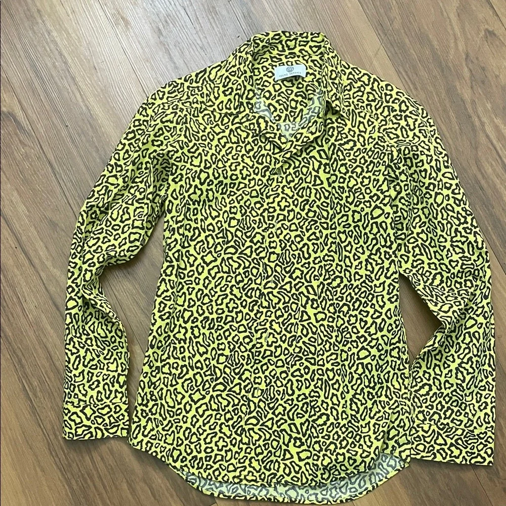 Young Versace boys yellow and black Leopard Print button down Shirt‎